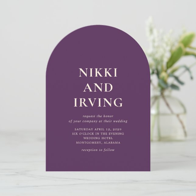 Invitation Nettoyer les polices en gras violet code QR Mariag (Debout devant)
