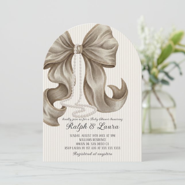 Invitation Neutral Bow Pearl Girl Baby Shower (Debout devant)