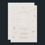 Invitation Neutral Kids Beach Pool Thème Anniversaire<br><div class="desc">Si votre petit plonge dans le sable et la mer,  une beach party est la seule solution ! Nice "n" neutre,  personnalisable et complet avec support en vichy,  trop mignon ! Magasinez notre collection Beach Club dès aujourd'hui ☀️ ⛱️</div>