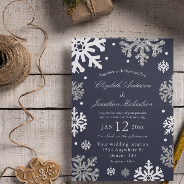 Invitation Noces d'hiver aux flocons de neige bleu marine (Créateur téléchargé)