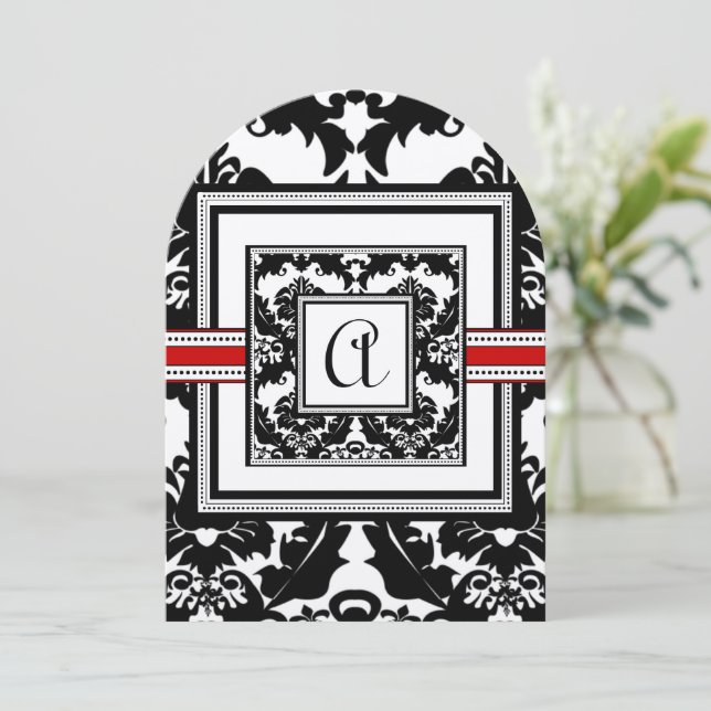 Invitation Noir et blanc Damas rouge Triage Monogramme Mariag (Debout devant)