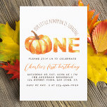 Invitation Notre Petit Citrouille Fête Son Premier Anniversai<br><div class="desc">Pour un premier anniversaire d'automne avec thème citrouille. Le mot ONE a un citrouille d'aquarelle au lieu de O et les autres lettres sont également peintes en orange et jaune aquarelle, comme le citrouille. Au-dessus, le message "Notre petit citrouille tourne" est écrit en texte voûté, en lettres de main marron...</div>
