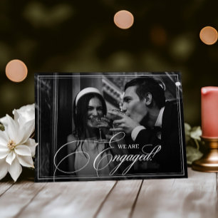 Invitation Nous sommes fiancés Photo de fiançailles sombre vi