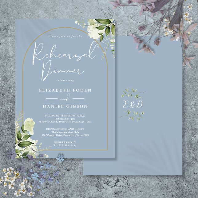 Invitation Nuit de répétition Dusty Blue de verdure à Arche d (Gold Arch Greenery Dusty Blue Rehearsal Dinner Invitation)