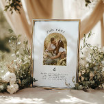 Invitation Numéro de la photo du Mariage minimaliste moderne<br><div class="desc">Il s'agit de numéros de table de faits amusants modernes avec une police minimaliste et de l'espace pour votre propre photo spéciale. Modifiez la plupart* des libellés et toutes les couleurs. // Pour les articles correspondants, visitez la collection "HARLOW" dans le magasin Sincerely By Nicole Zazzle. * Si vous aimez...</div>