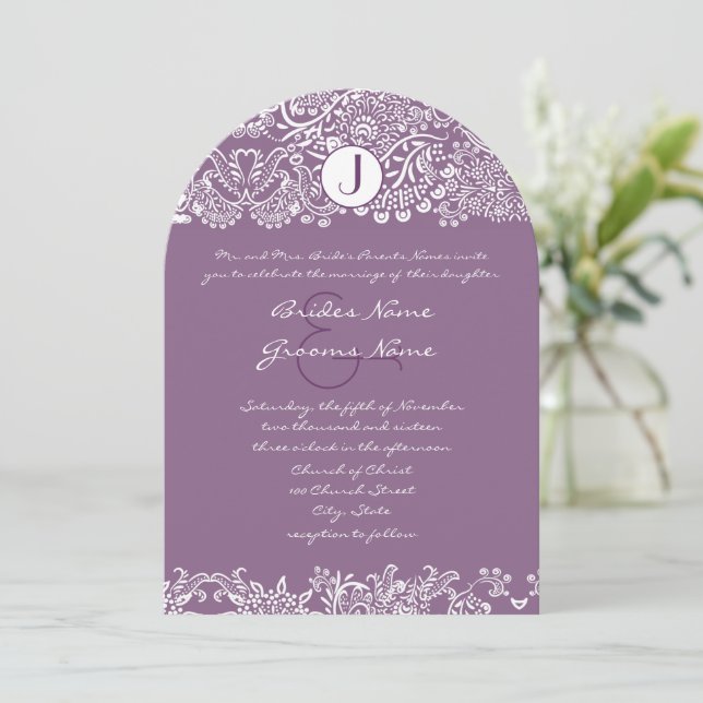Invitation Oiseaux d'amour damas monogramme mariages pourpres (Debout devant)