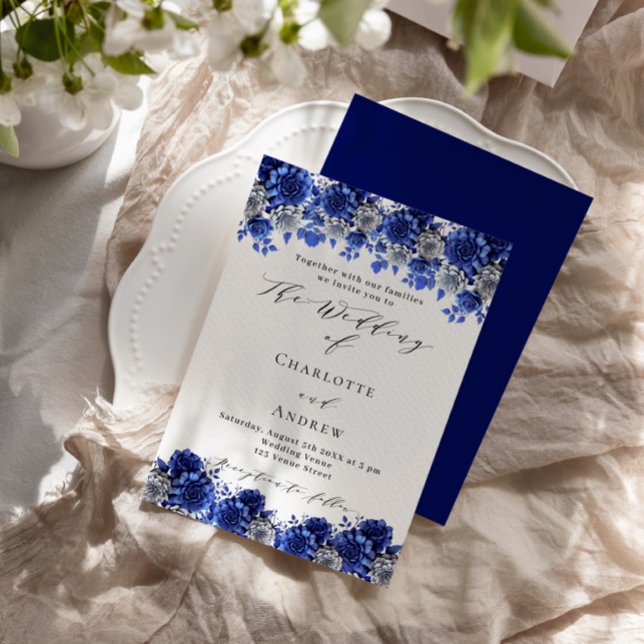 Invitation Orthographe de luxe bleu royal fleurs blanches mar (Créateur téléchargé)