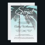 Invitation Palmier tropical bleu doux 16 16e anniversaire<br><div class="desc">Un design moderne tropical moderne bleu foncé Sweet invitation 16 ans avec un arrière - plan de palmier. Le bleu de la coquille marine se détache sur un arrière - plan blanc. Le texte "Sweet sixteen" en blanc est défini dans un script moderne. Elégante invitation à la fête du 16ème...</div>