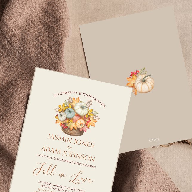 Invitation Panier de récolte d'automne rustique Mariage neutr (Fall in Love Autumn Fall Harvest Pumpkins Wedding Invitation)
