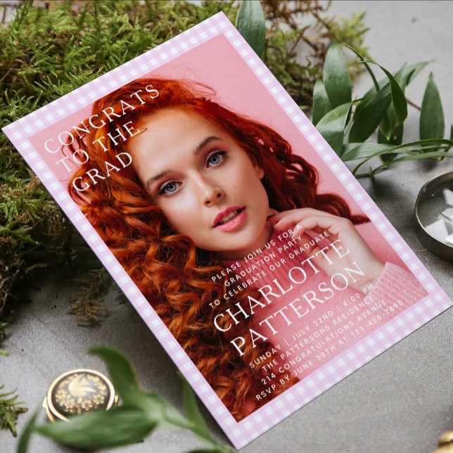 Invitation Parti de graduation photo rose En vichy moderne (Créateur téléchargé)