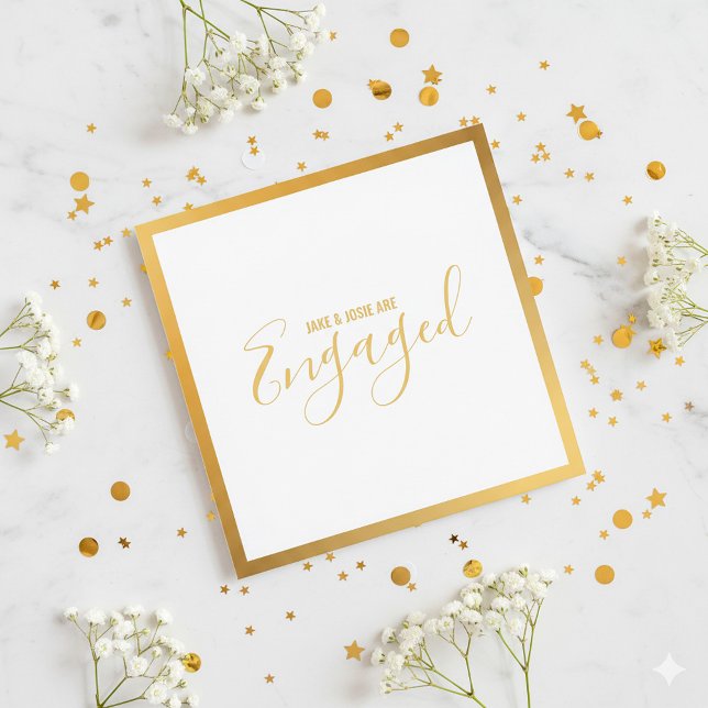 Invitation Partie d'engagement à la frontière Gold (Gold border bright white elegant script engaged announcement card.)
