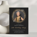 Invitation Parties scintillant Black Gold 70th Birthday Party<br><div class="desc">Parties scintillant Black Gold 70th Birthday Party Invitation. Célébrez un jalon dans le style avec cette élégante invitation d'anniversaire noir et or, avec des accents de parties scintillant qui apportent une touche de glamour au design. Customisez-le avec votre propre photo pour rendre l'invitation vraiment personnelle et unique, donnant le ton...</div>
