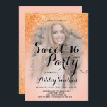 Invitation Parties scintillant de corail moderne ombre photo<br><div class="desc">Une douche à parties scintillant en terre cuite orange moderne et sombre avec bloc de couleur pêche corail Sweet 16 anniversaire invitation à la fête avec votre photo personnalisée avec motif clair or ombre s'estompant sur un arrière - plan corail.</div>