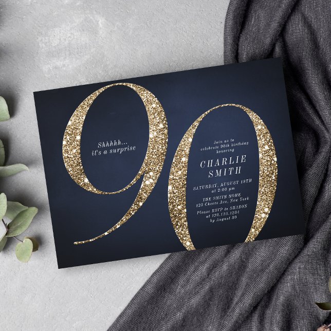 Invitation Parties scintillant d'or marine minimaliste modern (Modern minimalist navy gold glitter 90th birthday invitation)