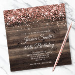 Invitation Parties scintillant d'or rose Bois rustique 40e an<br><div class="desc">Une invitation d'anniversaire en bois rustique contemporain monogrammed pour elle. Parties scintillant dorée brillante rose de Faux contre une image teintée de style photo de planches de bois brun style rustique brun brun. On peut customiser la calligraphie sophistiquée et le texte dans le monogramme personnalisé. Tous les éclats de ce...</div>