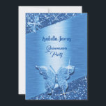 Invitation parties scintillant élégante feuille bleue étincel<br><div class="desc">Célébrez votre 15e anniversaire avec cette invitation branchée de Quinceañera. Le design comprend d'élégants papillons et des éclats de papier peint bleu chic qui ajoutent une touche de sophistication et d'élégance à votre journée spéciale. Vous pouvez le customiser avec vos informations et l'utiliser pour Quinceanera ou Sweet 16 party. Cette...</div>