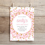 Invitation Parties scintillant rose Confetti Jouer Anniversai<br><div class="desc">Cette amusante parties scintillant de confetti invitation de fête d'anniversaire comporte fausse parties scintillant brillante or et votre texte personnalisé. Des options supplémentaires pour le texte et la mise en page sont disponibles si vous choisissez de customiser plus loin.</div>