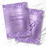 Invitation Parties scintillant royale violet brossé huile 50e<br><div class="desc">Une élégante invitation monogrammed 50e anniversaire 5x7 pour elle. Faux parties scintillant violet avec étincelles contre un motif graphique en feuille de métal brossé faux. On peut customiser le chic monogramme de calligraphie royale violette au centre. Tous les éléments brillants et brillants de ce design girly moderne sont des graphismes...</div>