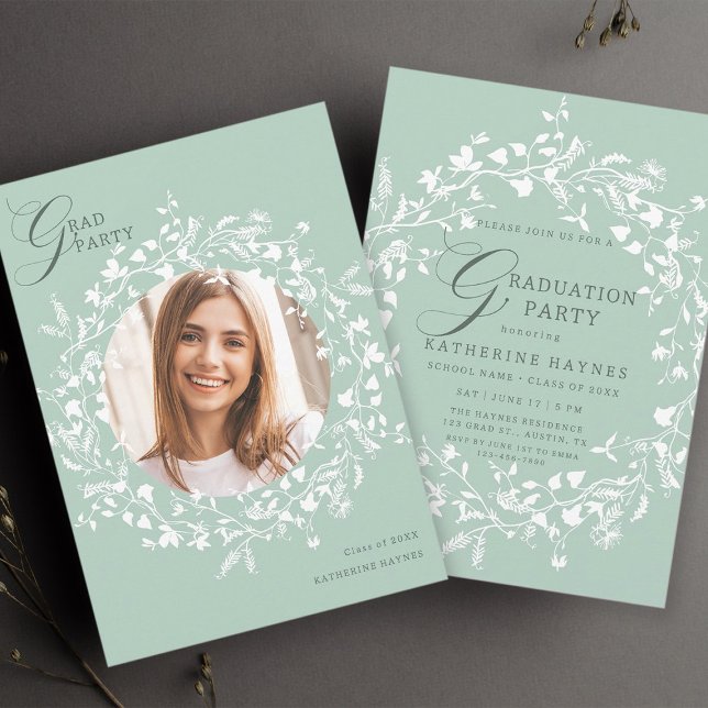Invitation Pastel Green White Fleur sauvage Wreath Graduation (Front & Back)