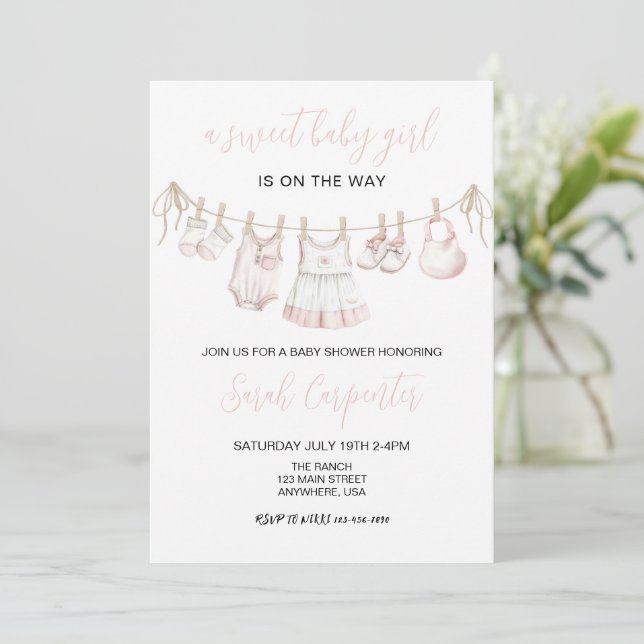 Invitation Pastel Pink Baby Clothes Girl Baby shower (Debout devant)