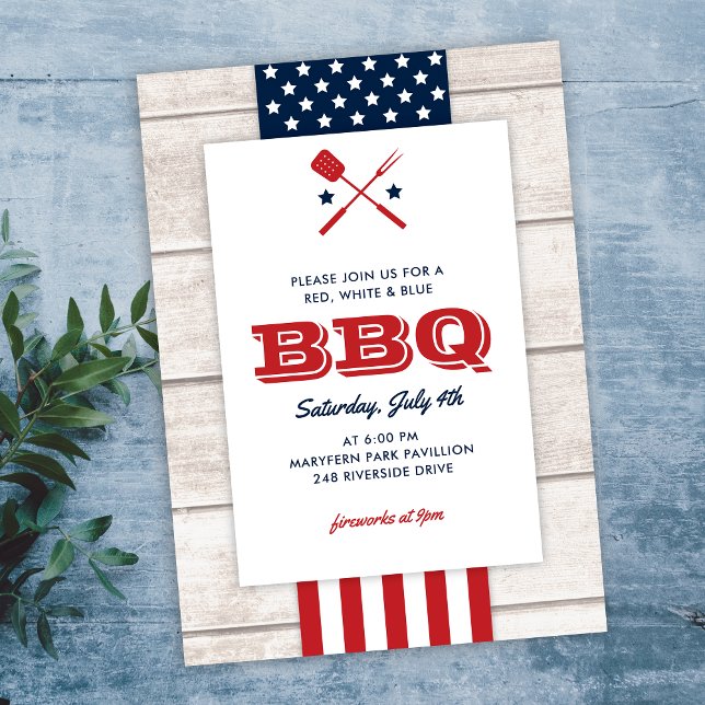 Invitation Patriotique 4 juillet barbecue Bois rustique (Créateur téléchargé)