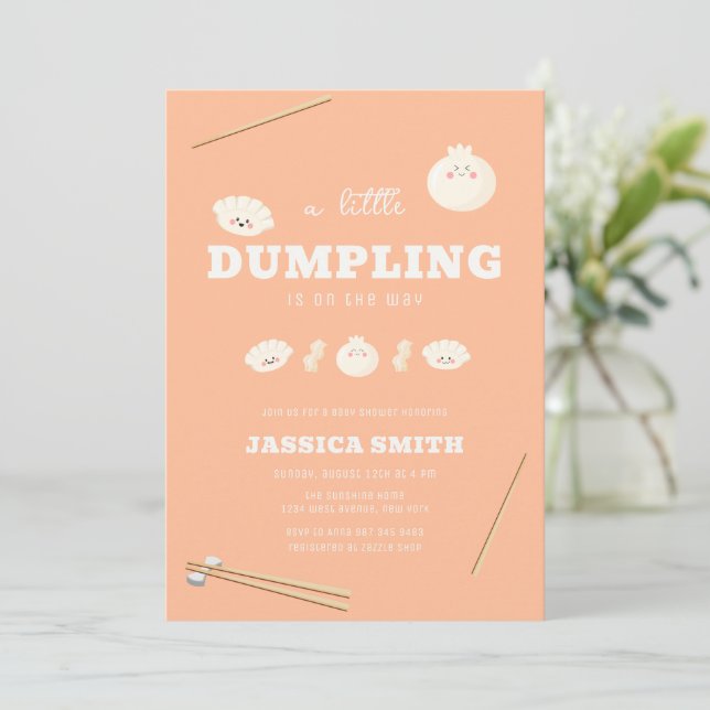 Invitation Peach Kawaii Bao Dumpling Baby Shower  (Debout devant)