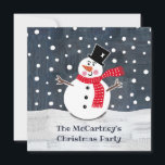 Invitation personnalisée Snowman Christmas Party<br><div class="desc">Cette scène de neige de Noël de bonhomme de neige est imprimée d'un collage conçu par Helen McCartney Designs.</div>