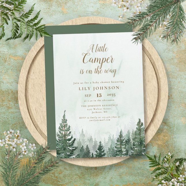 Invitation Petite aventure de campeur Fête de bébé dans une f (Little Camper Adventure Pine Forest Baby Shower Invitation)