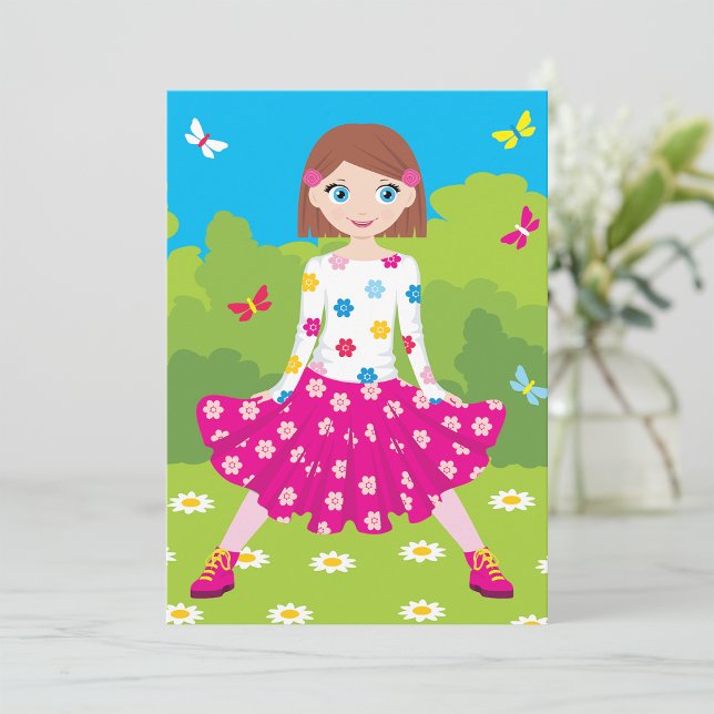 Invitation Petite Fille Heureuse avec des Fleurs et des Papil (Créateur téléchargé)