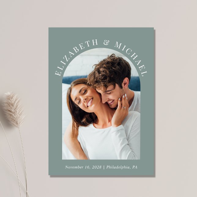 Invitation Photo Arch moderne QR Code Sage Mariage (Celebrate your love story with an invitation showcasing your favorite photo in an elegant arch frame)