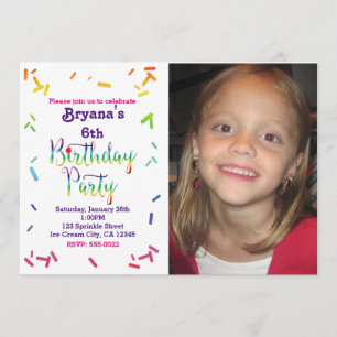 Invitation photo de fête d'anniversaire avec arc-e