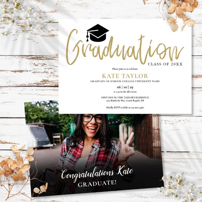 Invitation Photo de fête de remise de diplômes avec écriture  (Modern Simple Gold Script Graduation Party Photo Invitation)