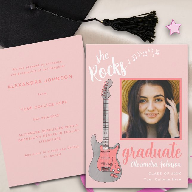 Invitation Photo de fin d'études au script moderne Guitare ro (Fun pink guitar graduate photo graduation announcement card)