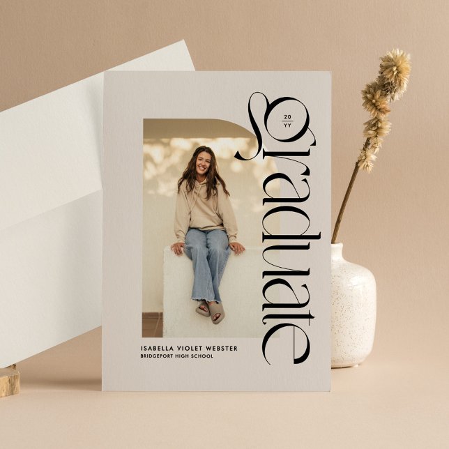 Invitation Photo de fin d'études modernes remise aux diplômés (Créateur téléchargé)