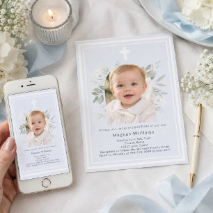 Invitation Photo de garçon bleu clair avec fleurs blanches en