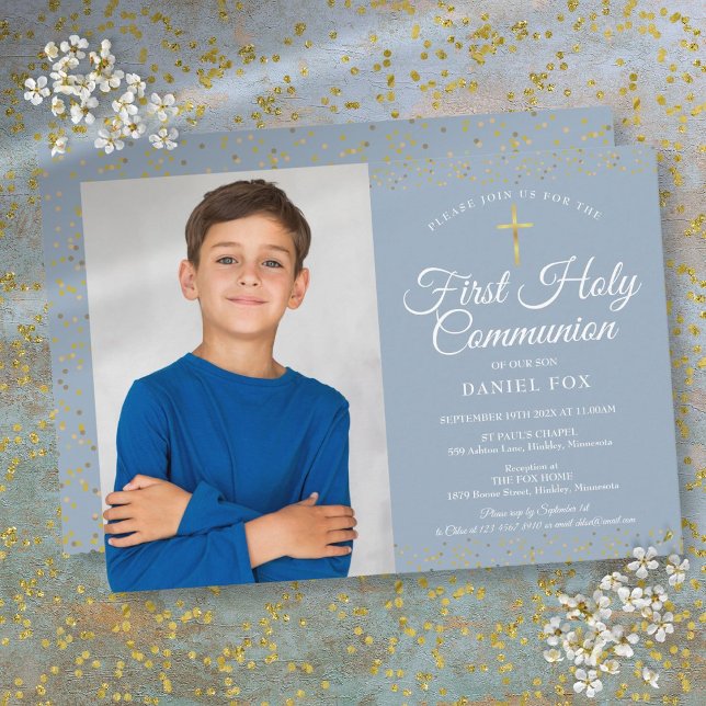 Invitation Photo de première communion Dusty Blue Gold Dust (Dusty Blue Gold Dust First Holy Communion Photo Invitation)