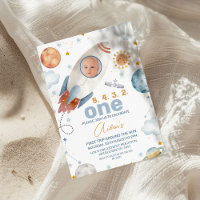 Photo de vaisseau spatial Premier voyage autour du