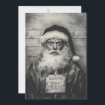 Invitation Photo d'identité de Santa Claus : la liste des vil<br><div class="desc">Une représentation hyper-réaliste en noir et blanc de Santa Claus dans un scénario de photo d'identité. L'image détaillée montre Santa dans sa tenue traditionnelle, mais avec un aspect usé et en détresse, avec un panneau suspendu autour de son cou. Derrière lui se trouve un tableau de mesure vintage, ajoutant à...</div>