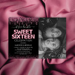 Invitation Photo du 16e anniversaire du Sweet sixteen commun<br><div class="desc">Invitations modernes à la fête du 16ème anniversaire avec un arrière - plan noir élégant,  une photo pour vous de customiser avec votre propre,  parties scintillant rose et confetti,  ballons d'hélium rose sweet sixteen,  et un modèle de célébration double qui est facile à personnaliser.</div>
