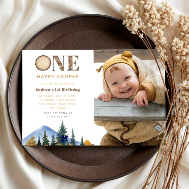 Invitation Photo d'un joyeux Camper Boy 1st Birthday Forest (Créateur téléchargé)