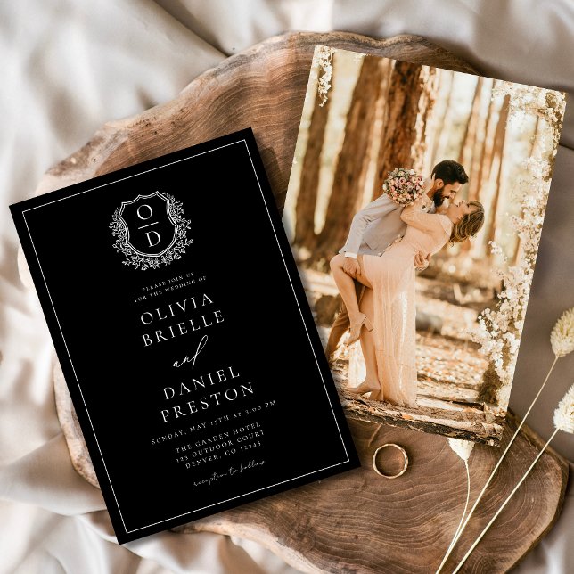 Invitation Photo moderne Floral Crest Monogramme Mariage Form (Créateur téléchargé)