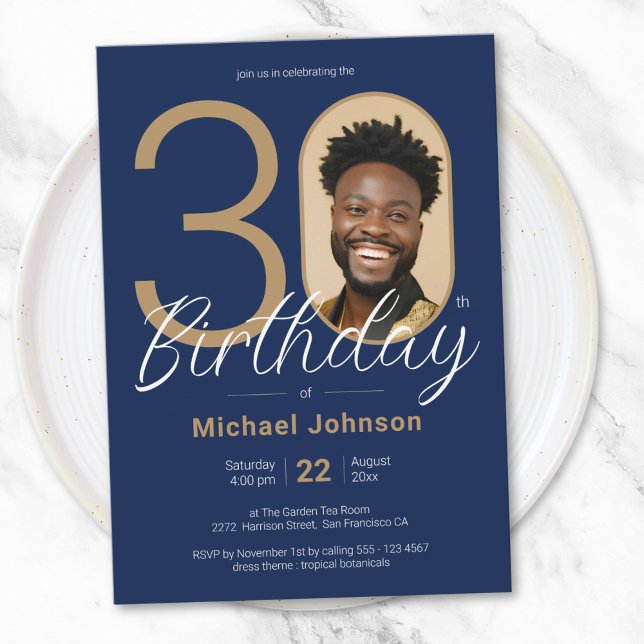 Invitation Photo simple Marine Blue Gold Hommes 30e anniversa (Simple Photo Navy Blue Gold Men's 30th Birthday Invitation)