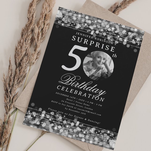 Invitation Photo SURPRISE 50e anniversaire lumières argentées (SURPRISE Photo 50th Birthday Party Silver Lights Invitation)