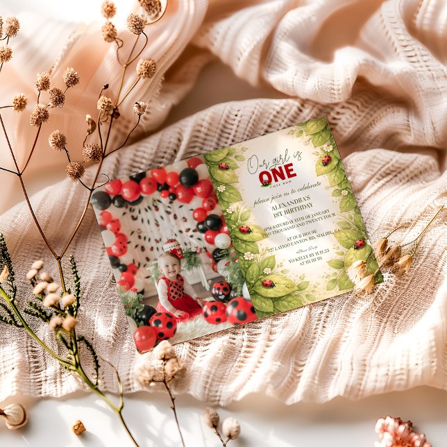 Invitation Photo Vintage Garden Lady Bug 1st Birthday (Créateur téléchargé)