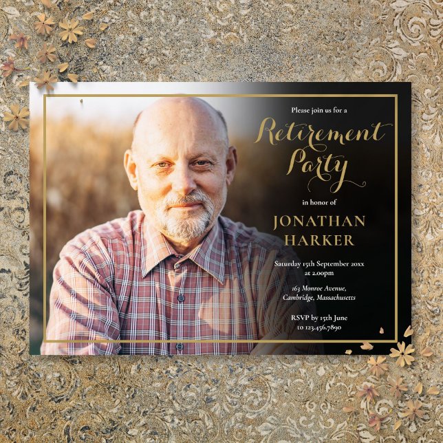 Invitation Photographie de la partie de retraite classique en (Classic Gold Script Retirement Party Photo Invitation)