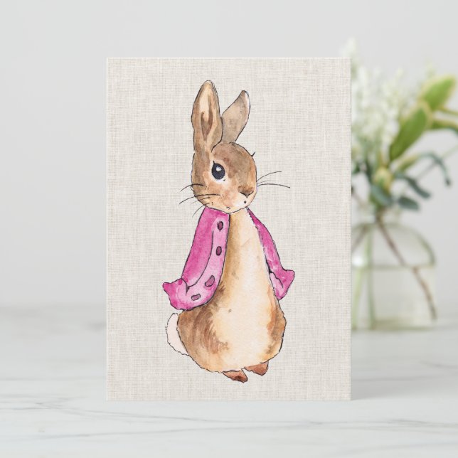 Invitation Pierre le lapin rose veste texture de lin beige (Debout devant)
