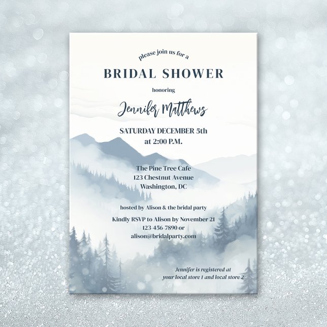 Invitation Pine Tree Forest Mountain Fête des mariées d'hiver (Watercolor winter bridal shower invitation featuring a hazy mountain scene with pine forests)