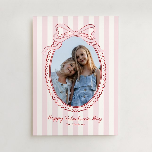 Invitation Pink Bow Frame Valentine’s Day Photo Card (Créateur téléchargé)