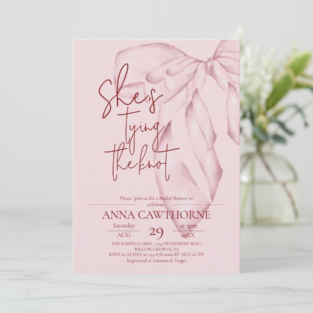 Invitation Pink Bow ⎮Modern Elegant Bridal Shower (Debout devant)