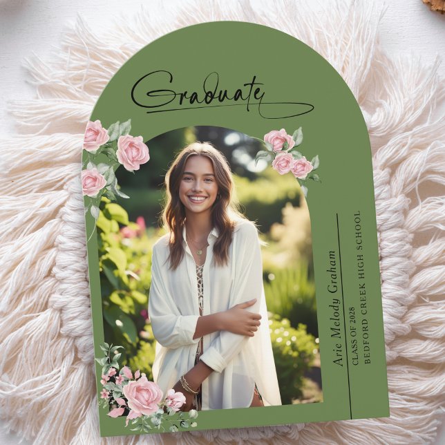 Invitation Pink Roses Script Photo Graduation Announcement (Créateur téléchargé)